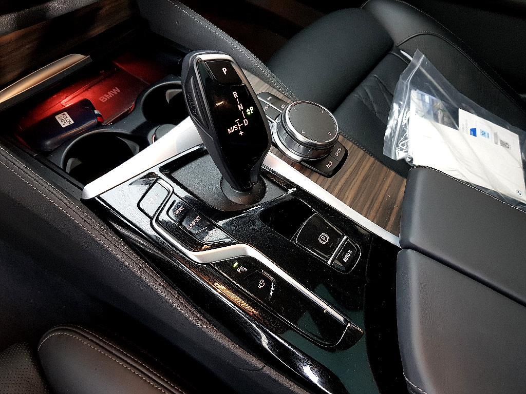 BMW 5 Series - Vista 11