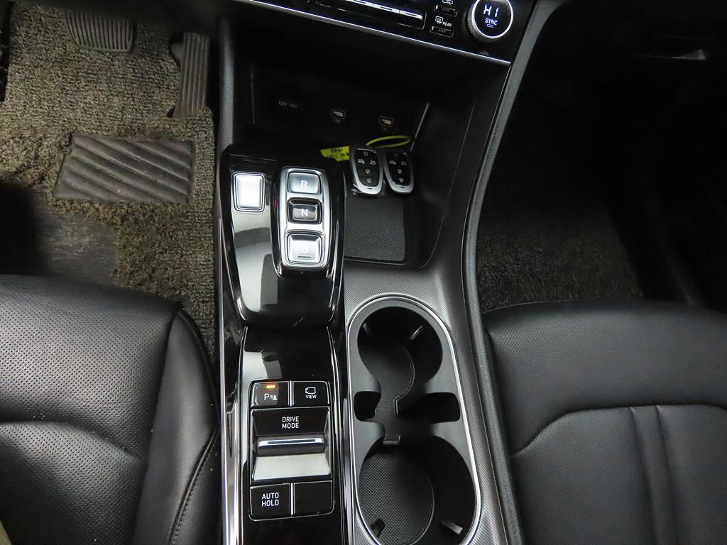 HYUNDAI Sonata - Vista 11