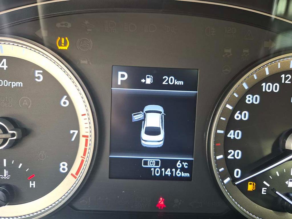 HYUNDAI Grandeur - Vista 9