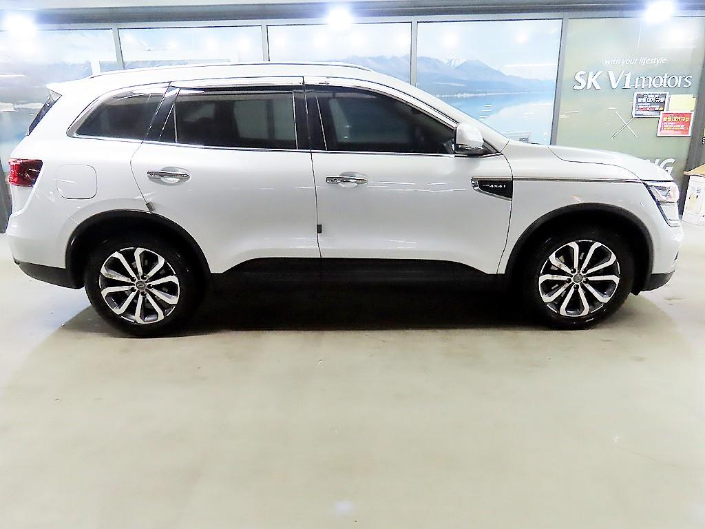 SAMSUNG QM6 - Vista 3