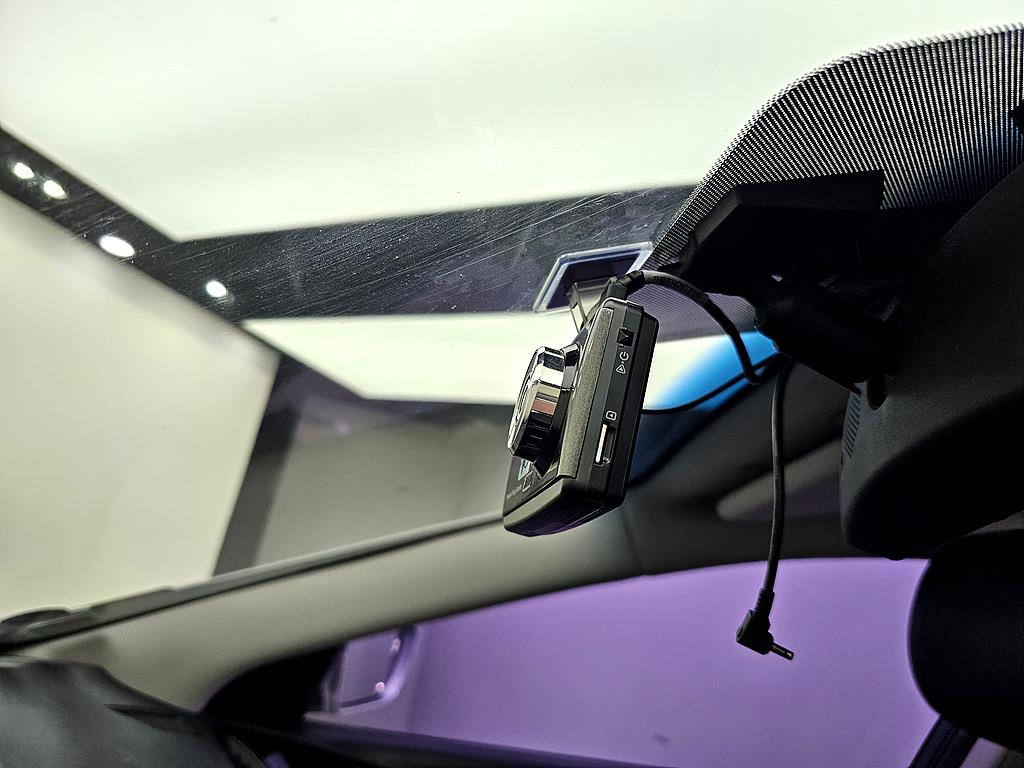 HYUNDAI Grandeur - Vista 12