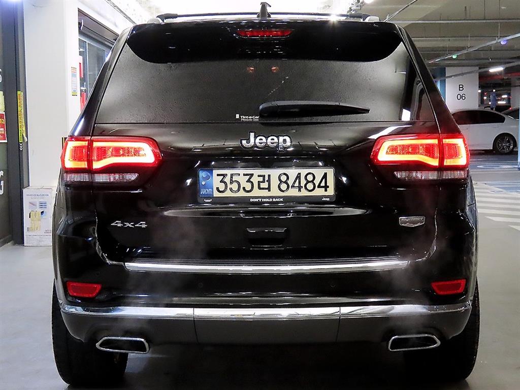 Jeep Cherokee - Vista 5