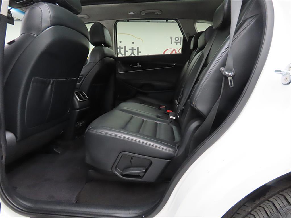 KIA Sorento - Vista 6