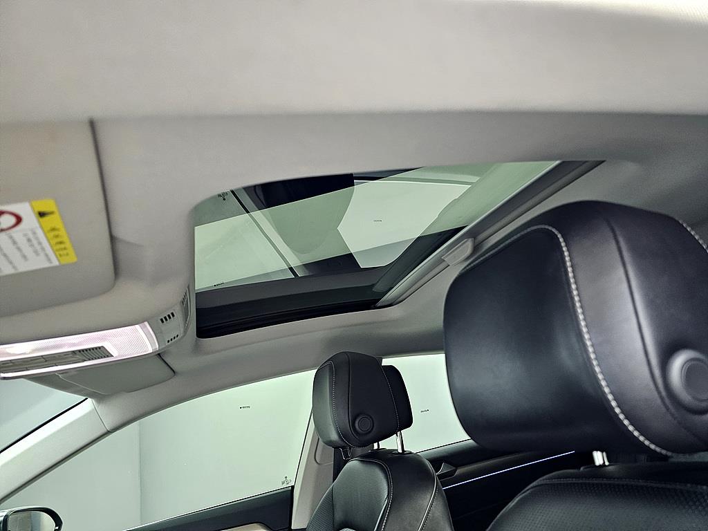 Volkswagen Arteon - Vista 12