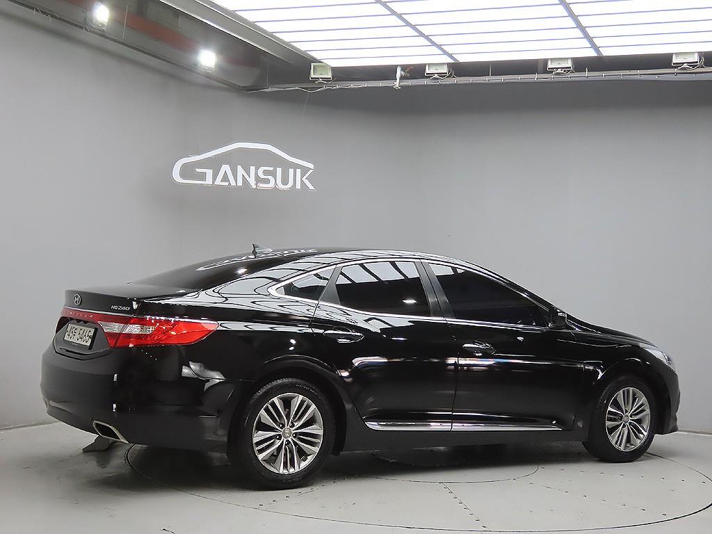 HYUNDAI Grandeur - Vista 7