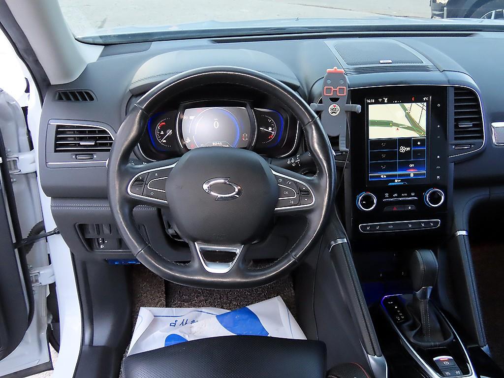 SAMSUNG QM6 - Vista 8