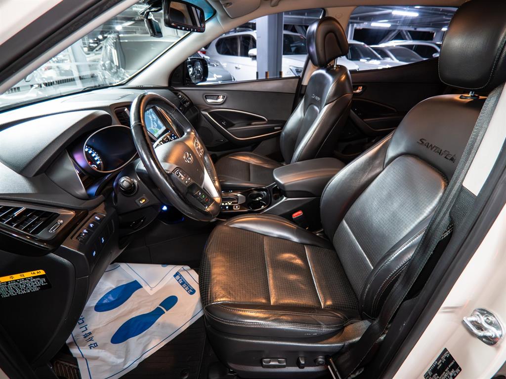 HYUNDAI Santa Fe - Vista 5