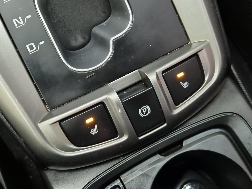 Chevrolet Captiva 2015 Blanco - Importación desde Corea - HF Imports Iquique - Foto 18