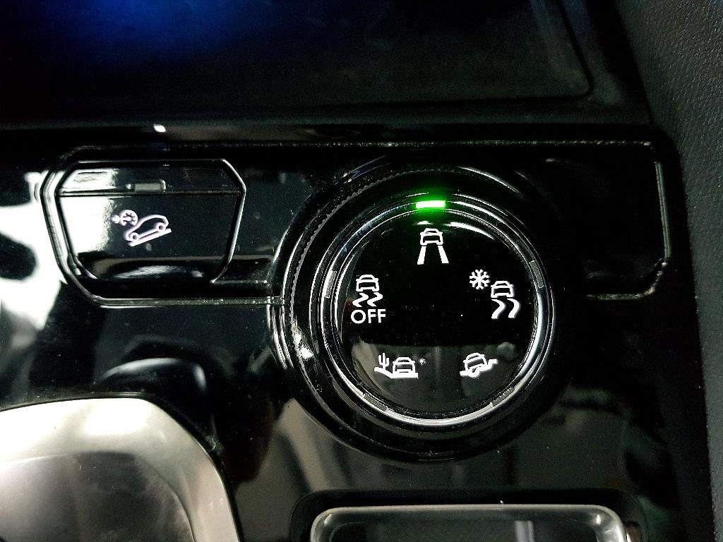 Peugeot 3008 2019 Blanco - Importación desde Corea - HF Imports Iquique - Foto 13