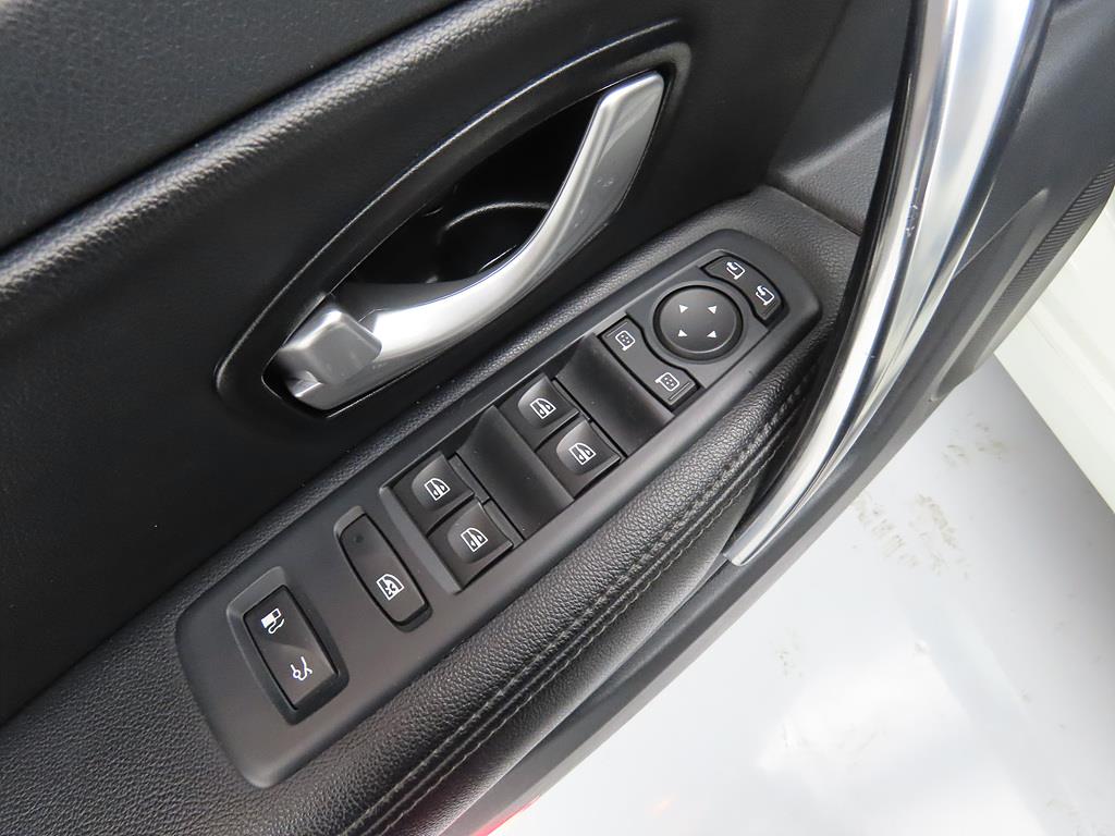 SAMSUNG SM5 2010 Blanco - Importación desde Corea - HF Imports Iquique - Foto 16