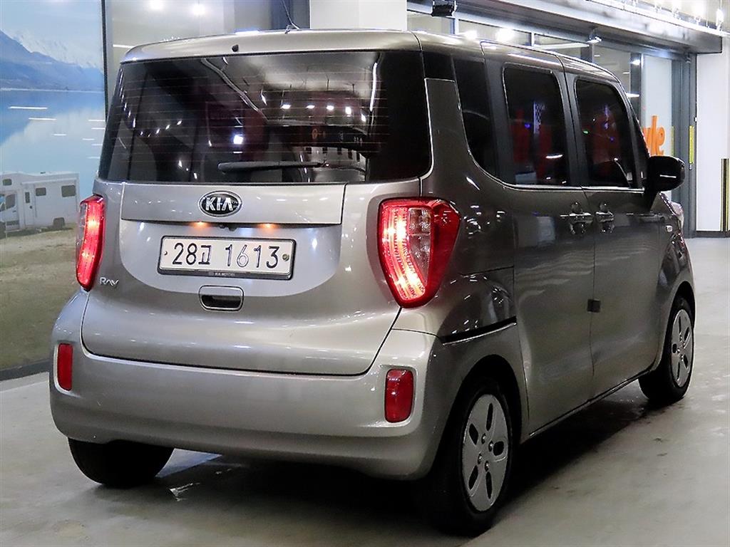 KIA Ray - Vista 4
