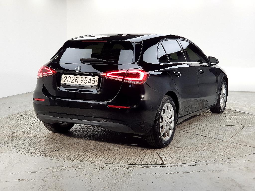 Mercedes Benz A Class - Vista 4