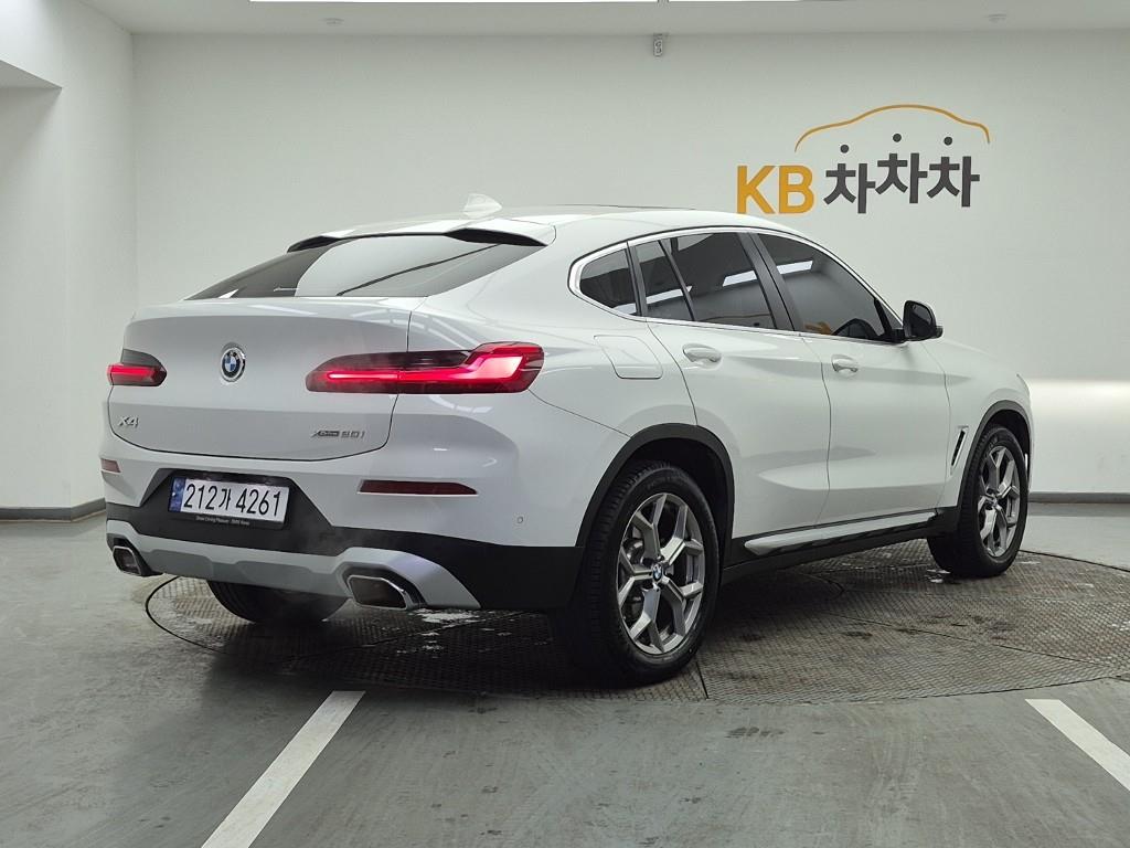 BMW X4 - Vista 4