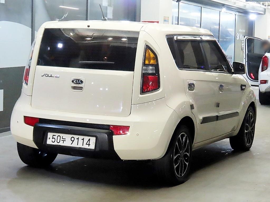 KIA Soul - Vista 4