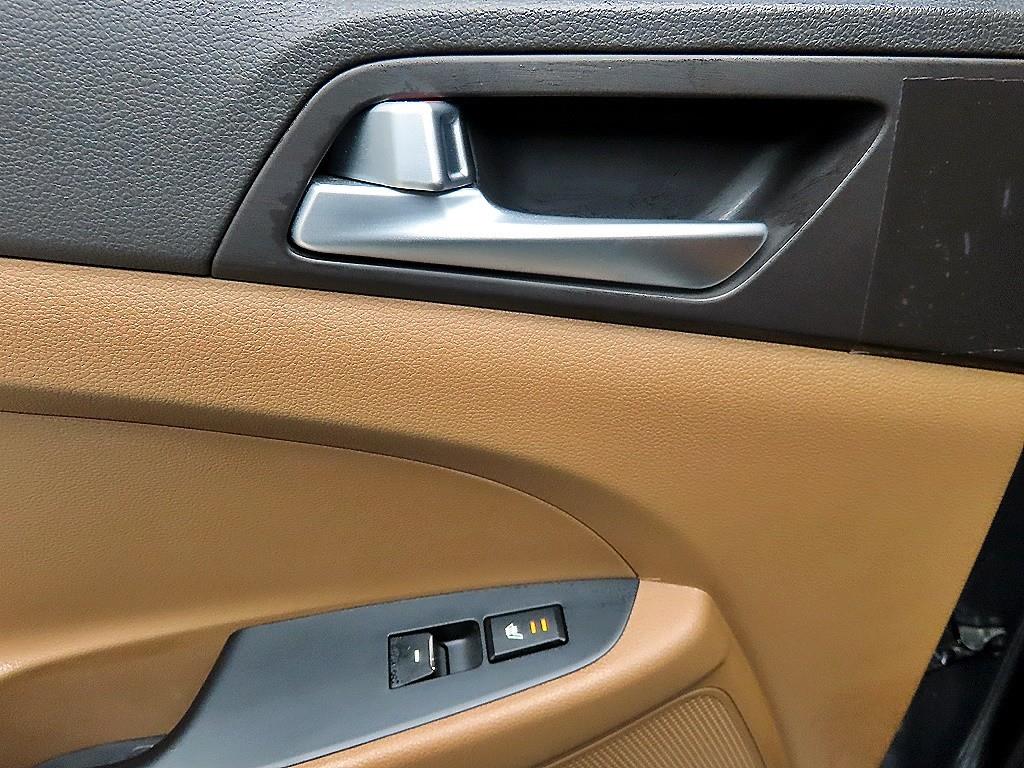 HYUNDAI Tucson - Vista 12