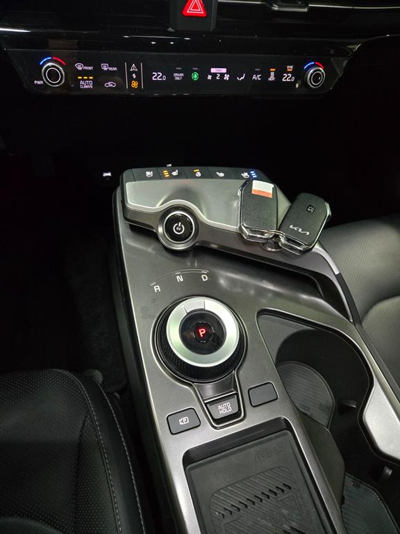 KIA EV6 2022 Blanco - Importación desde Corea - HF Imports Iquique - Foto 15