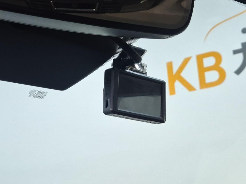 KIA Carnival 2021 Blanco - Importación desde Corea - HF Imports Iquique - Foto 17