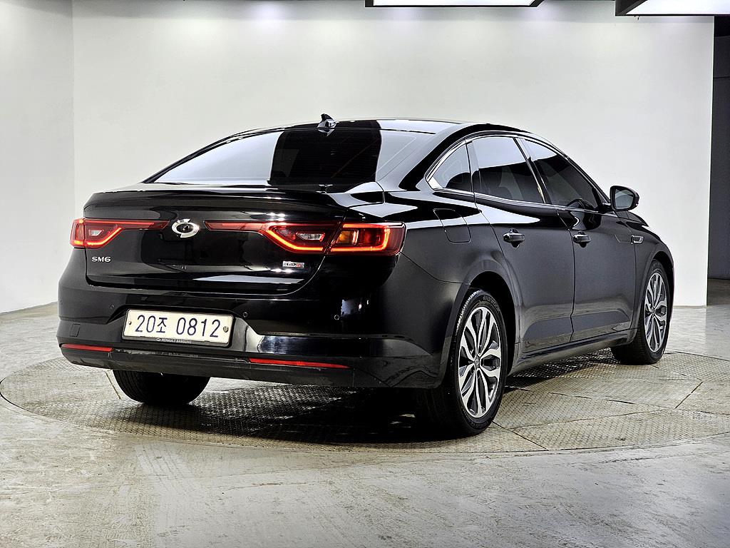 SAMSUNG SM6 - Vista 4