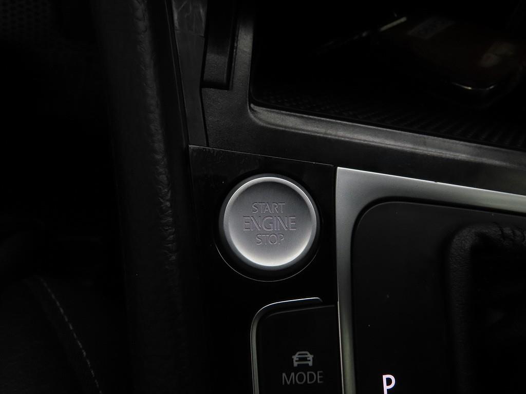 Volkswagen Golf 2016 Plateado - Importación desde Corea - HF Imports Iquique - Foto 16