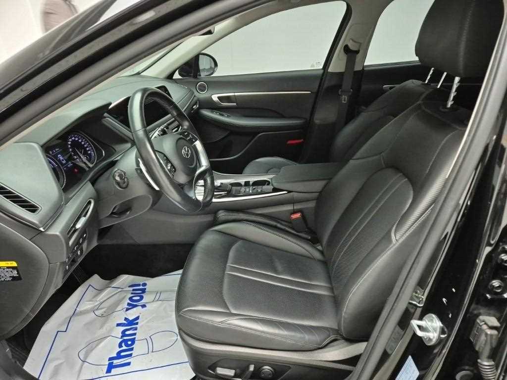 HYUNDAI Sonata - Vista 11