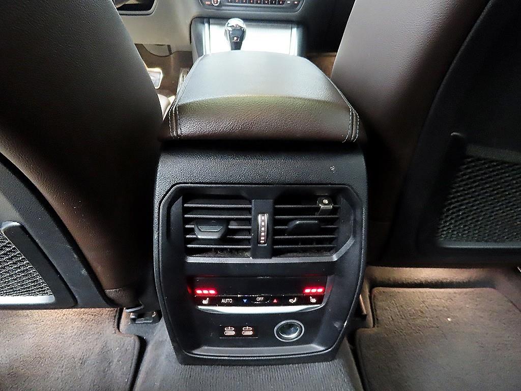 BMW 3 series 2019 Azul - Importación desde Corea - HF Imports Iquique - Foto 17