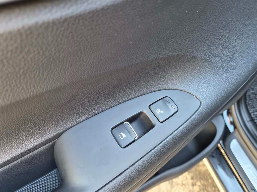 HYUNDAI Grandeur 2019 Negro - Importación desde Corea - HF Imports Iquique - Foto 17