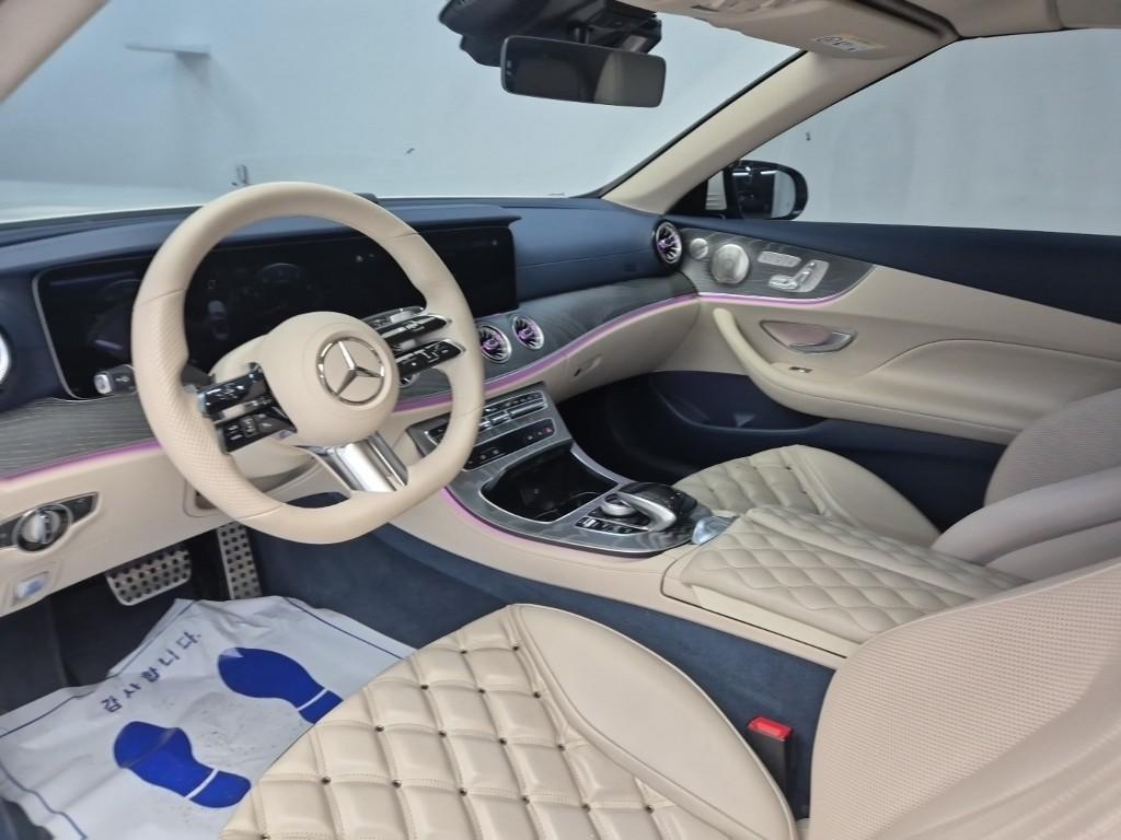 Mercedes Benz E class - Vista 7