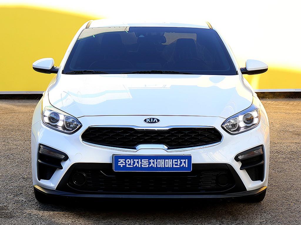 KIA K3 2021 the color of pearl - Importación desde Corea - HF Imports Iquique - Foto 1