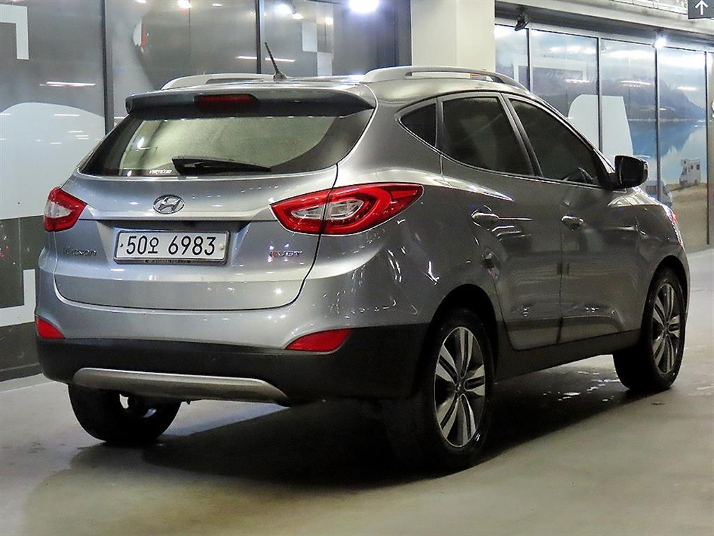 HYUNDAI Tucson - Vista 4