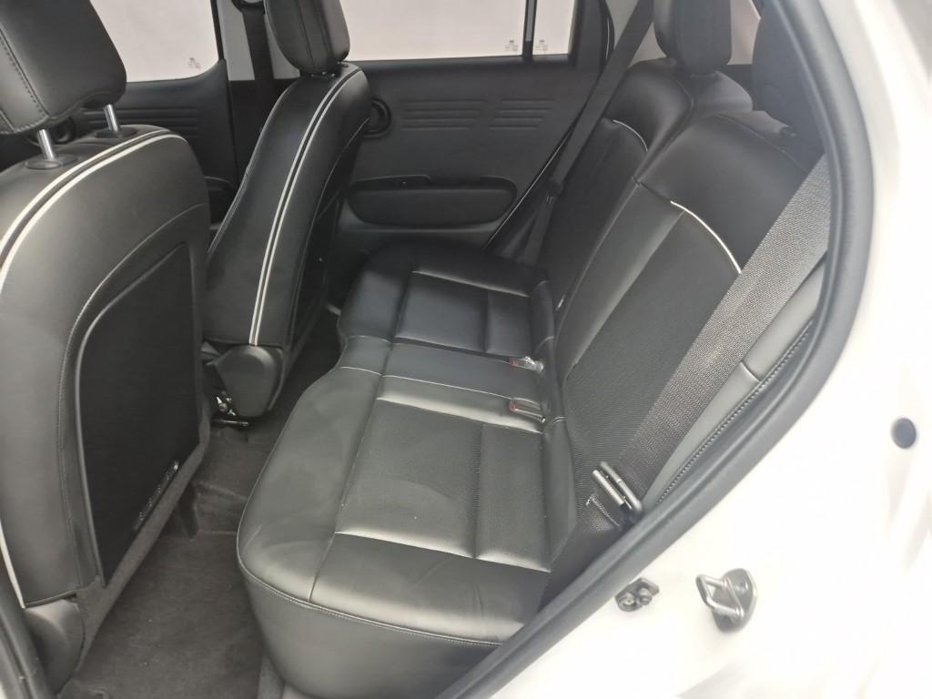 HYUNDAI Casper - Vista 12