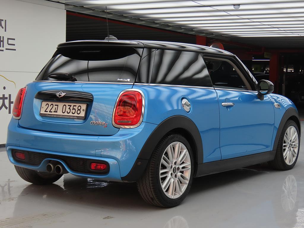 Mini Cooper - Vista 4