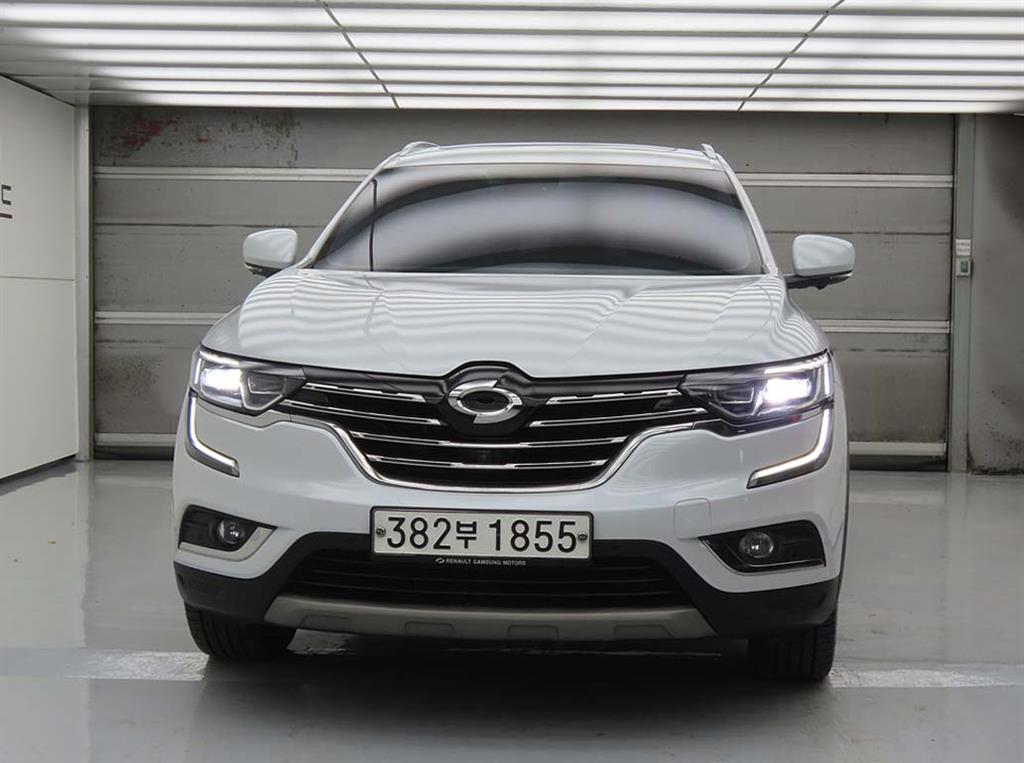 SAMSUNG QM6 - Vista 2