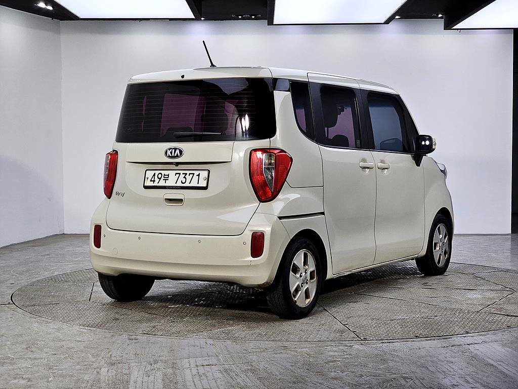 KIA Ray - Vista 4