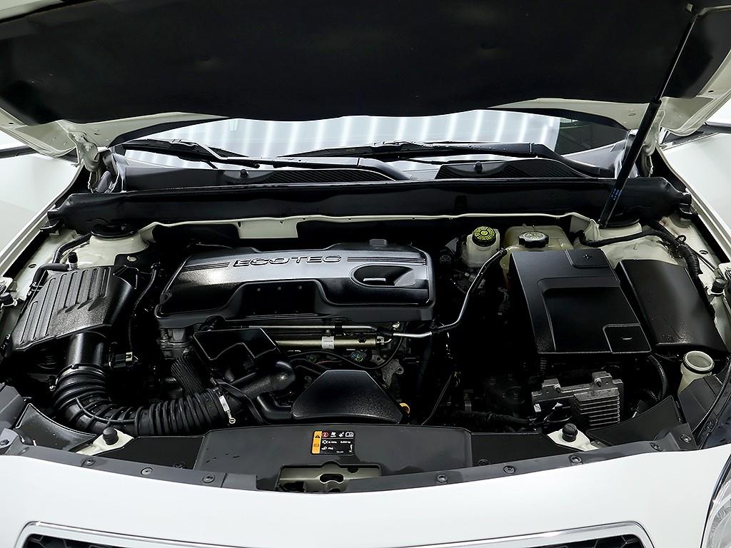 Chevrolet Malibu 2016 Blanco - Importación desde Corea - HF Imports Iquique - Foto 8