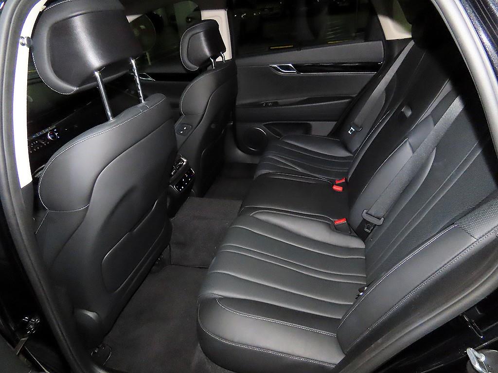 Genesis G80 - Vista 7