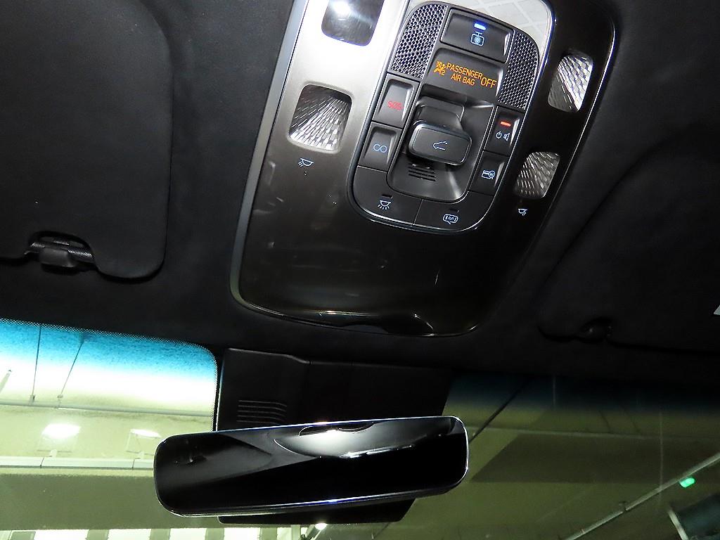 Genesis GV70 2021 Blanco - Importación desde Corea - HF Imports Iquique - Foto 13