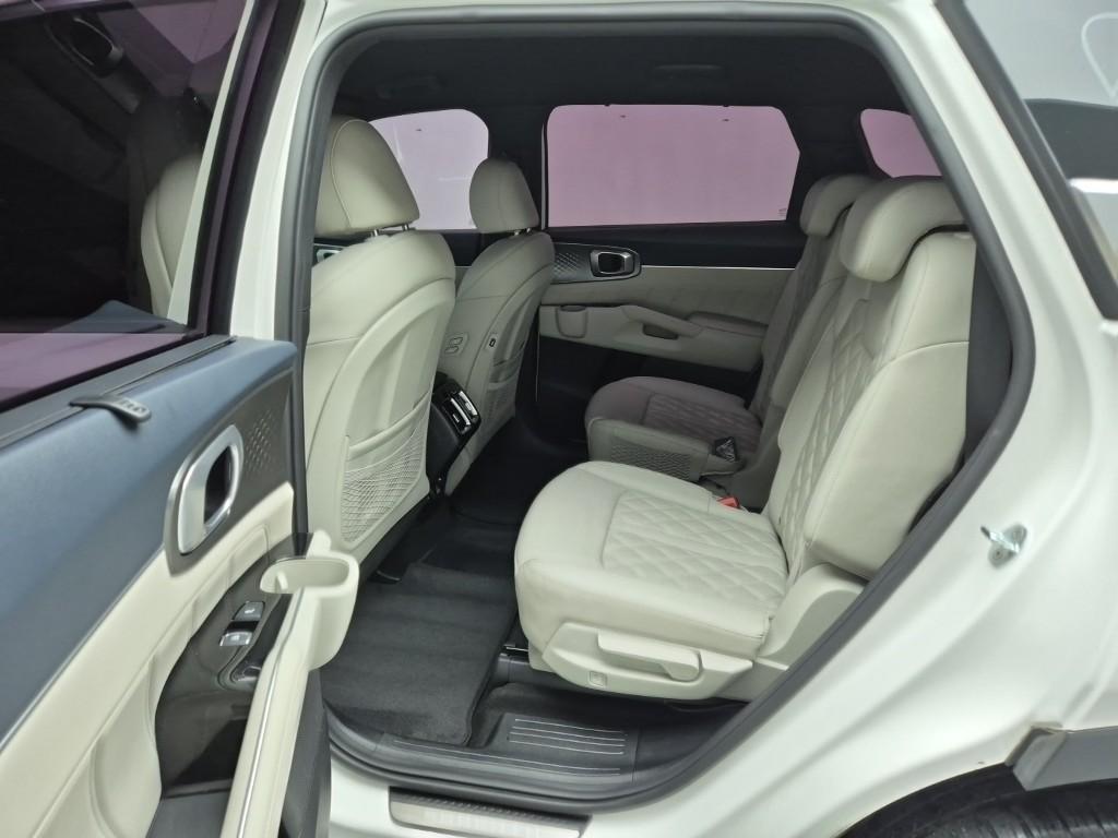 KIA Sorento - Vista 7
