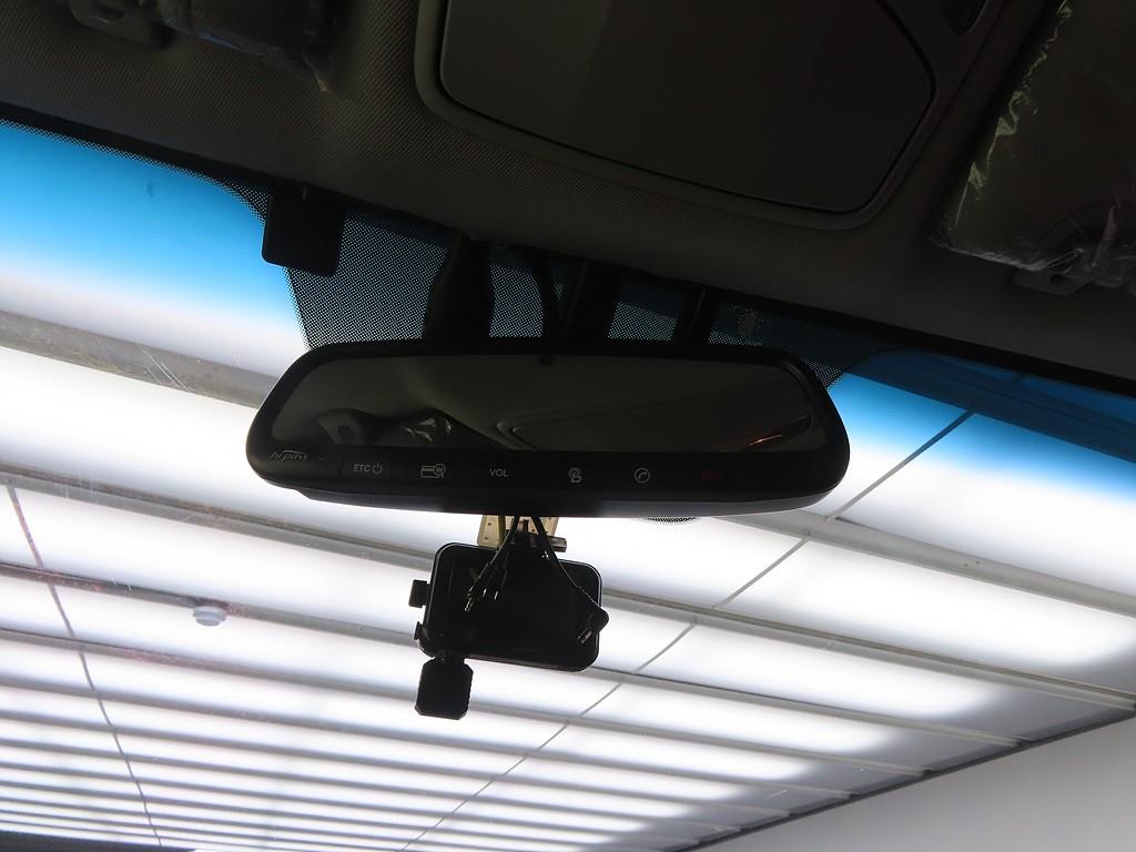 HYUNDAI Maxcruz - Vista 12