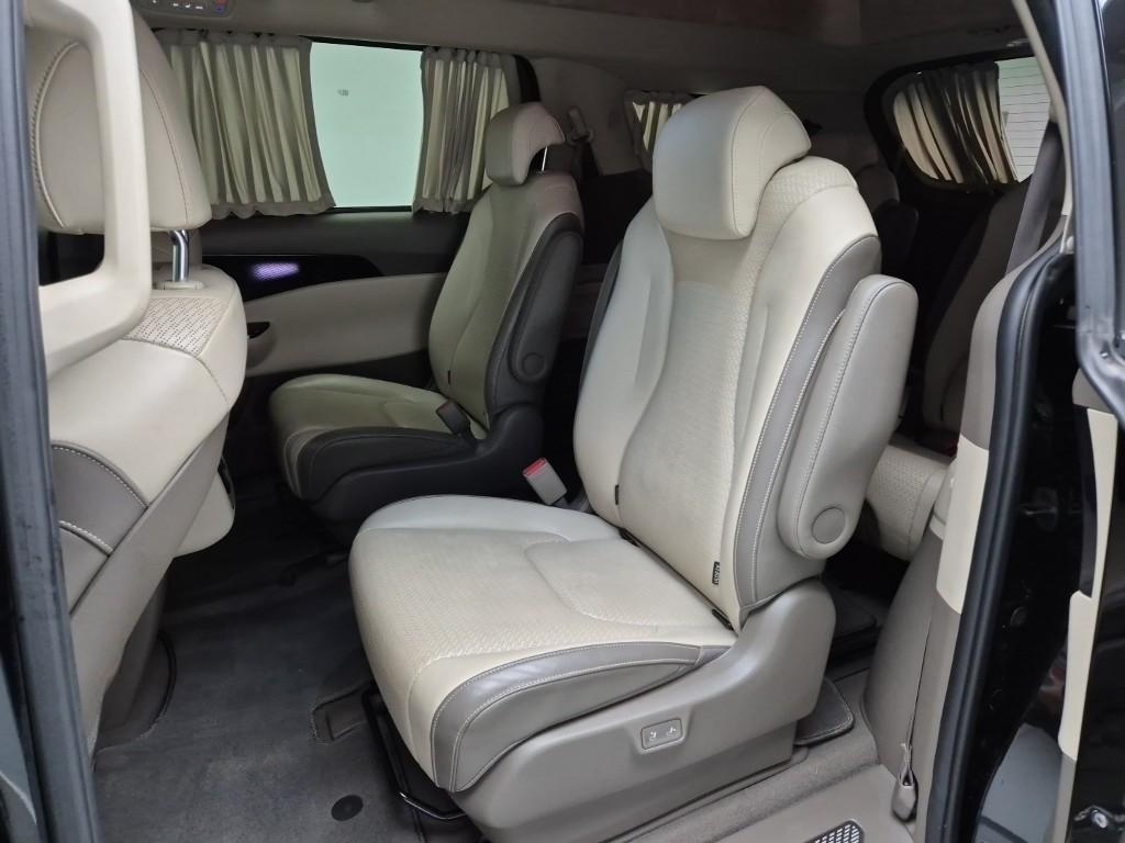 KIA Carnival 2022 Negro - Importación desde Corea - HF Imports Iquique - Foto 17