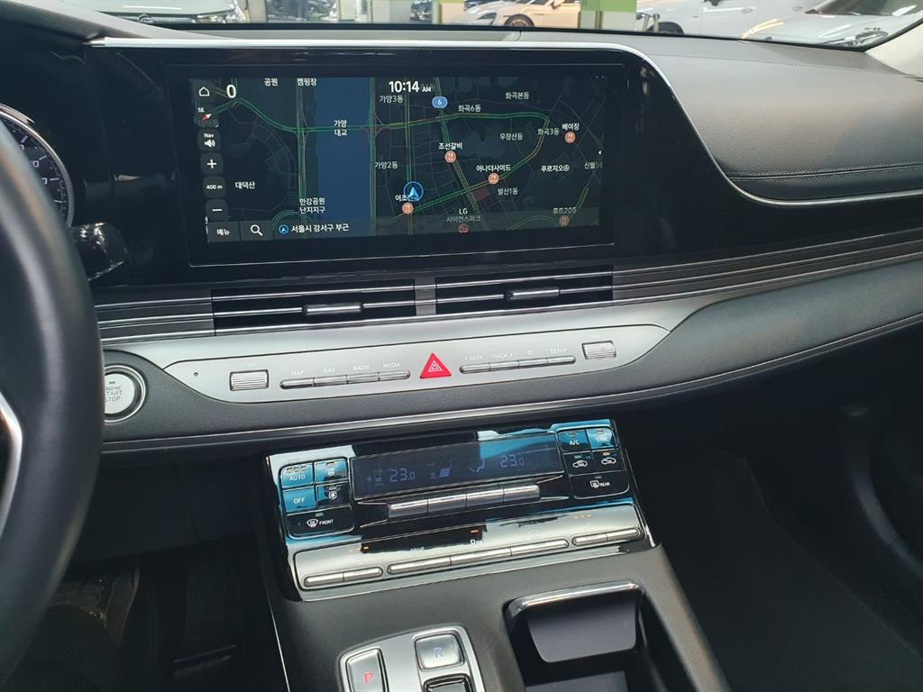 HYUNDAI Grandeur - Vista 8