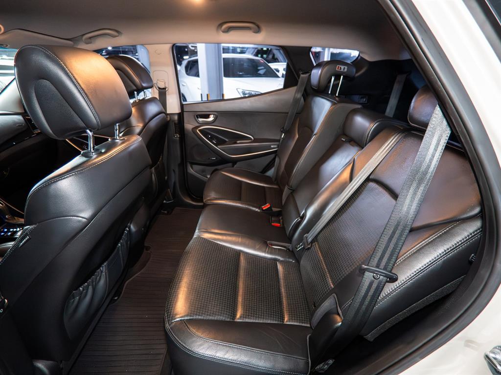 HYUNDAI Santa Fe - Vista 8