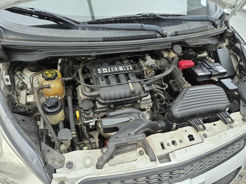 Chevrolet Spark - Vista 6