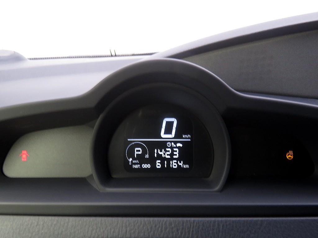 Ssangyong Korando - Vista 12