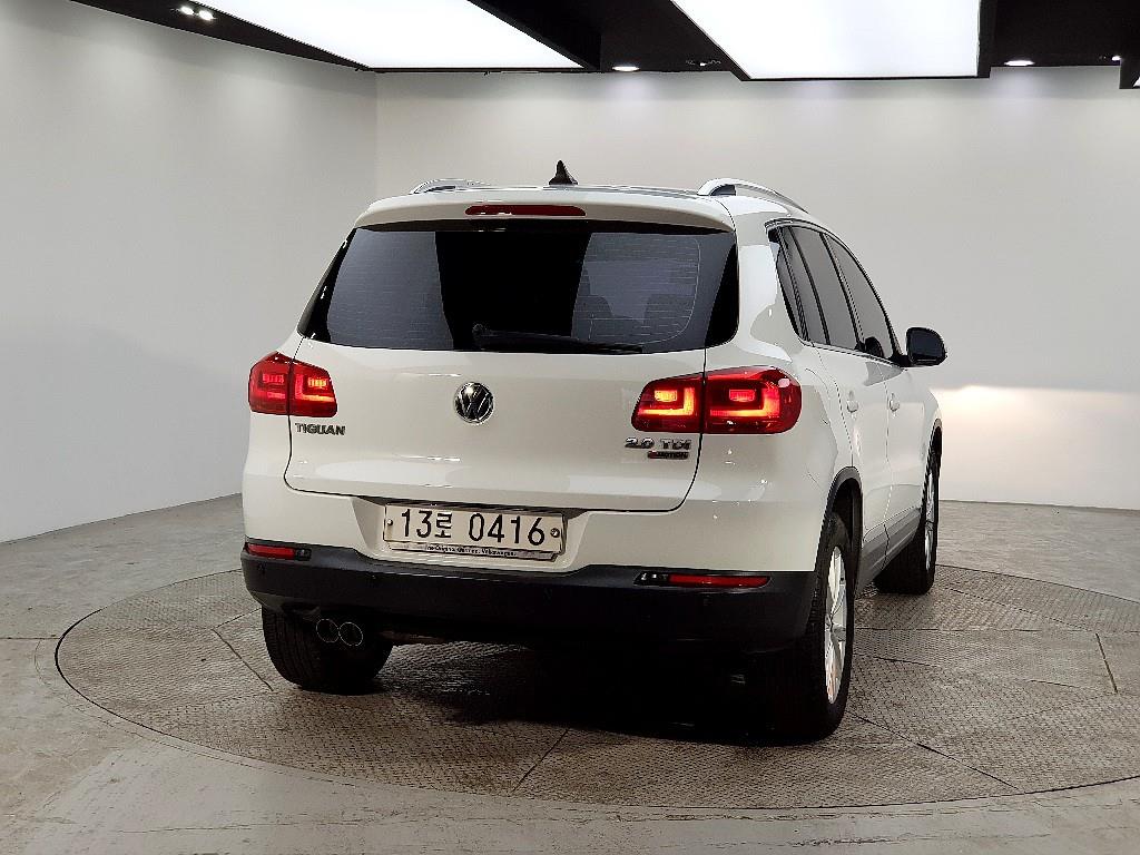 Volkswagen Tiguan - Vista 3