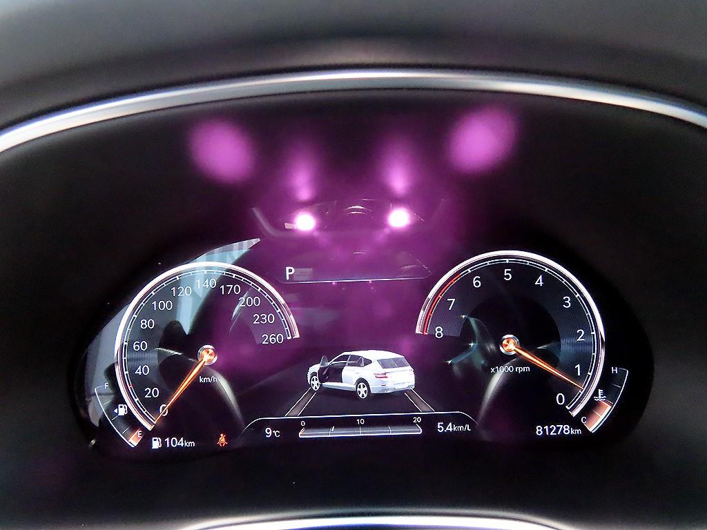 Genesis GV80 - Vista 9