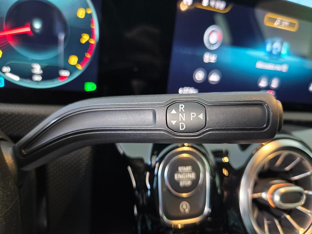 Mercedes Benz A Class - Vista 11