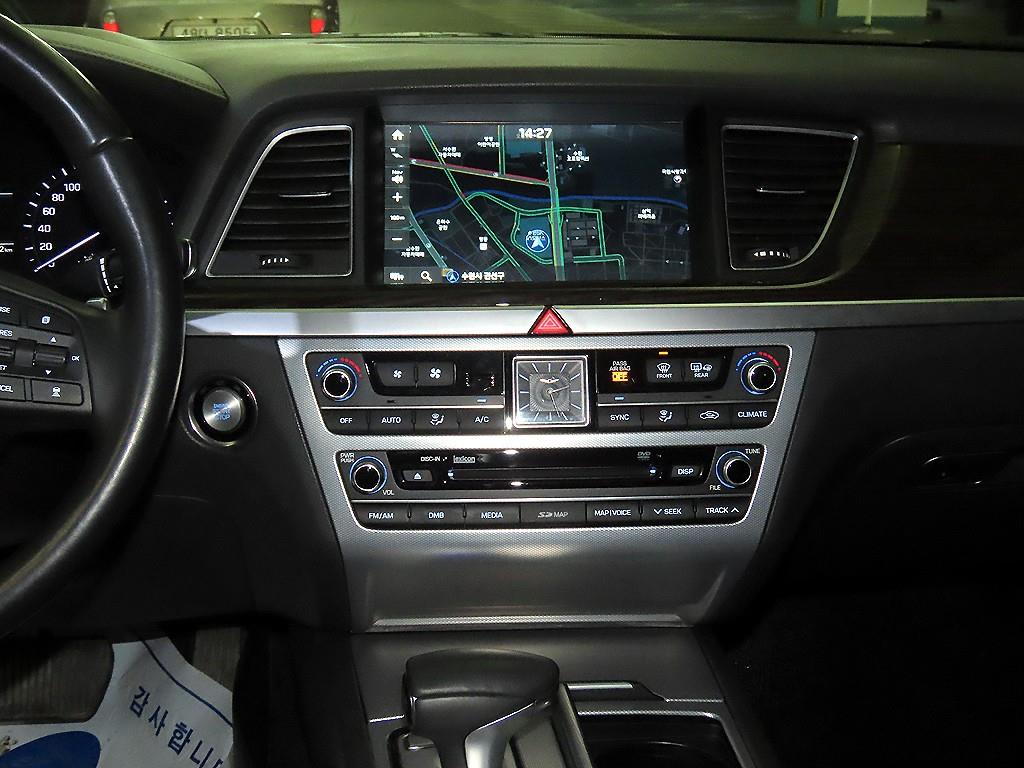 Genesis G80 - Vista 11