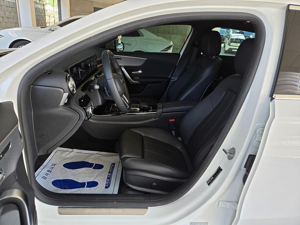 Mercedes Benz A Class - Vista 5