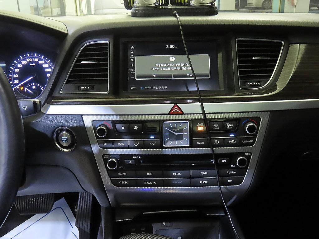 Genesis G80 - Vista 11