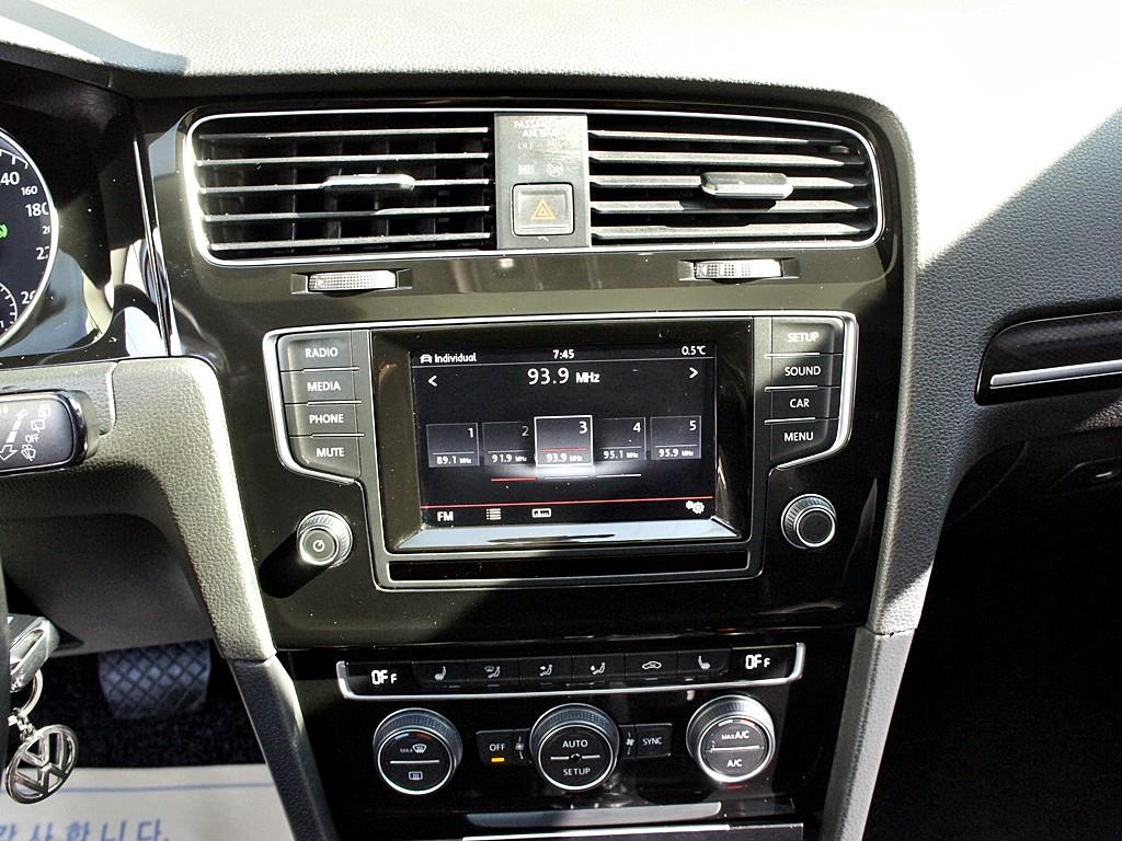 Volkswagen Golf 2014 Azul - Importación desde Corea - HF Imports Iquique - Foto 10